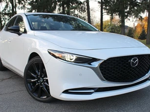 Mazda3 thêm biến thể động cơ tăng áp, chốt giá 714 triệu đồng