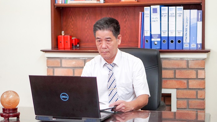 Khởi nghiệp ở tuổi 60: Không mong giàu sang chỉ mong làm việc có ích cho xã hội