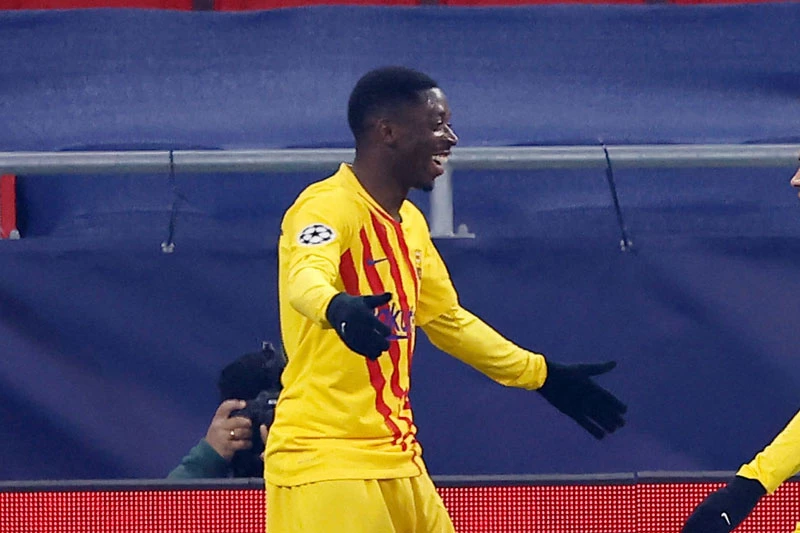 Tiền đạo: Ousmane Dembele (Barcelona).