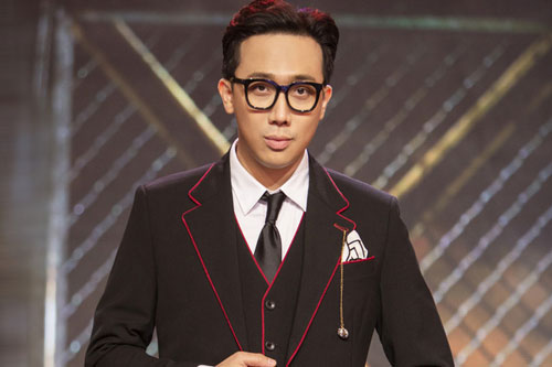 Gặp gỡ “Phù thuỷ” trang phục cho MC Trấn Thành tại Rap Việt 2020