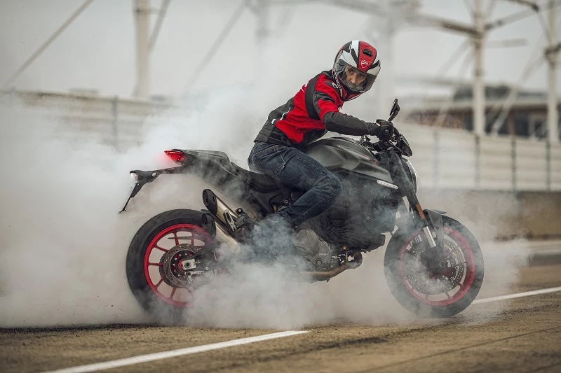 Ducati Monster 2021