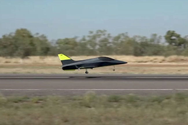 Boeing thử nghiệm máy bay không người lái có trí tuệ nhân tạo