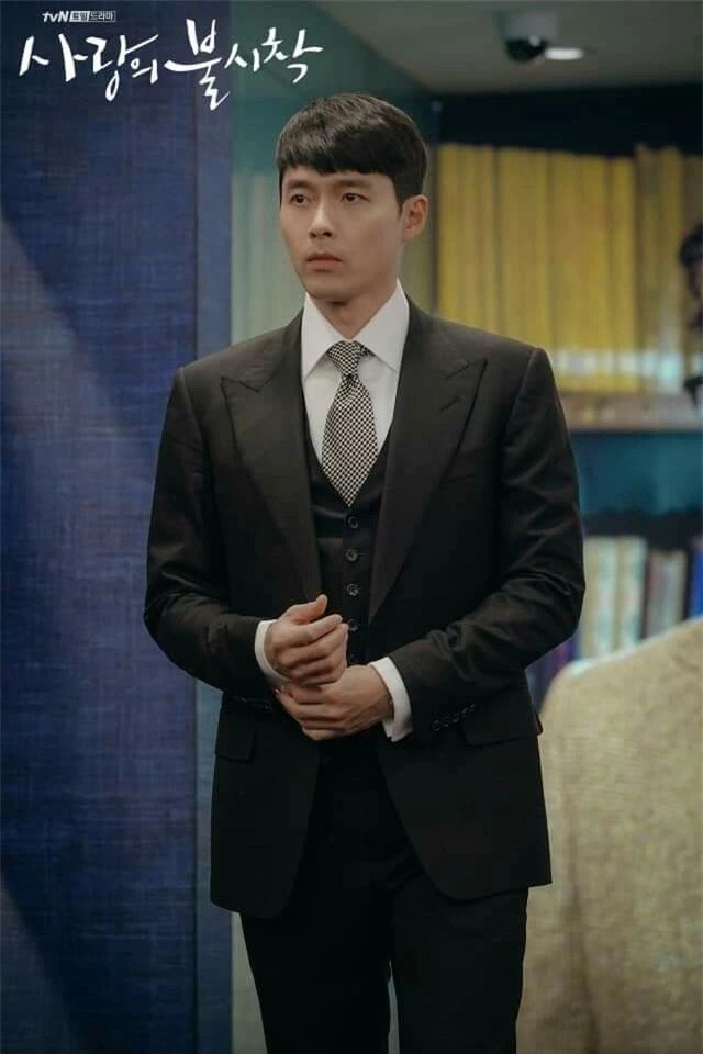 Hyun Bin bị bạn diễn tiết lộ tính cách thật khi đóng "Hạ cánh nơi anh", Son Ye Jin bỗng dưng bị cho ra rìa - Ảnh 1. Hyun Bin bị bạn diễn tiết lộ tính cách thật khi đóng "Hạ cánh nơi anh", Son Ye Jin bỗng dưng bị cho ra rìa - Ảnh 1.