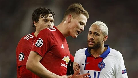 Neymar lại nổi thói côn đồ, định tẩn cả Scott McTominay