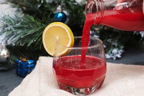 Kiên trì uống loại nước ép này trong 2 tuần, chị em không chỉ thấy được sự thay đổi rõ rệt của làn da mà vóc dáng cũng được "tút tát" đáng kể!