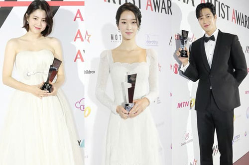 Thảm đỏ AAA 2020: Dàn siêu sao Kbiz đổ bộ, nổi nhất là 'Điên nữ' Seo Ye Ji