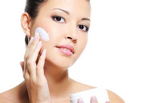 7 thói quen giúp ngăn ngừa nếp nhăn trên khuôn mặt