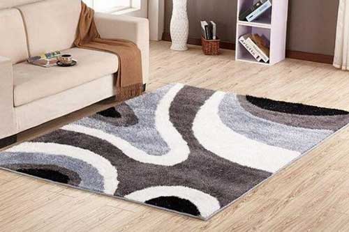 Mẹo nhỏ làm sạch thảm trải sàn không cần dùng máy hút bụi