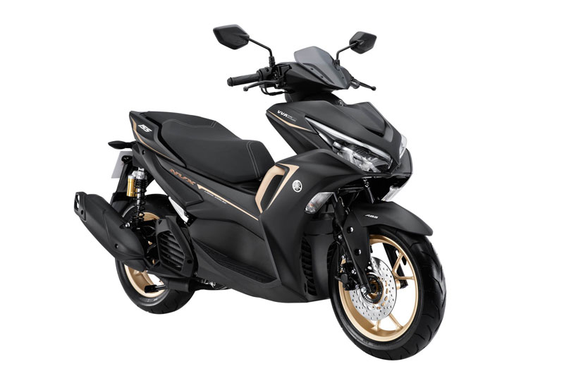 Cận cảnh Yamaha NVX 155 VVA giá từ 53 triệu đồng tại Việt Nam
