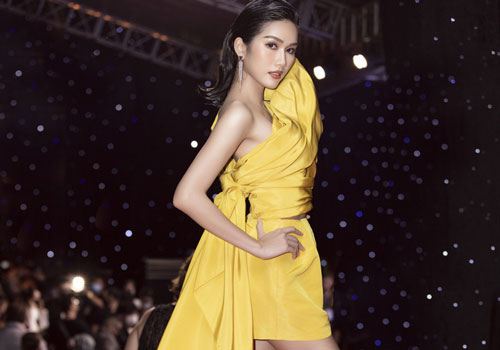 Hai Á hậu Việt Nam 2020 "đọ sắc" sau đăng quang