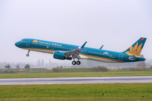 Đánh công văn "hỏa tốc", Bộ GTVT yêu cầu Vietnam Airlines kiểm điểm trách nhiệm