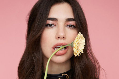 Dua Lipa: "Nghệ sĩ nữ luôn bị chỉ trích nhiều hơn"