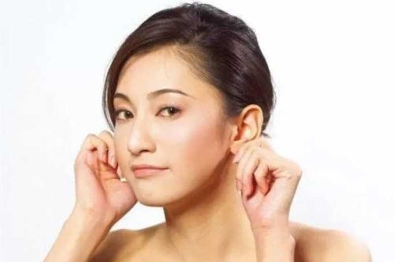 Mỗi ngày xoa tai 10 phút kiểu này giúp 'rửa sạch' nội tạng cực hiệu quả