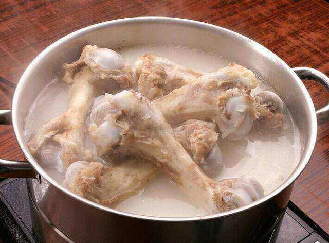 Món ăn mẹ Việt ưa dùng tăng chiều cao cho con thực chất có tác dụng ngược lại