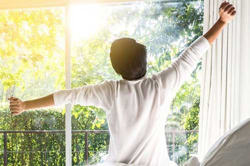 Tuyệt chiêu đơn giản giúp tỉnh táo tức thì ngay khi vừa thức giấc