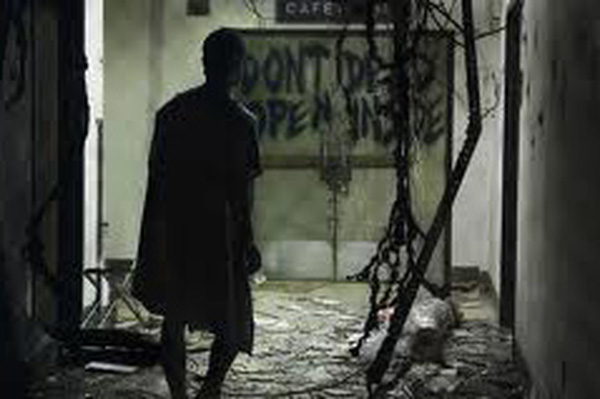 Dịch bệnh quái ác biến người thành 'xác sống'