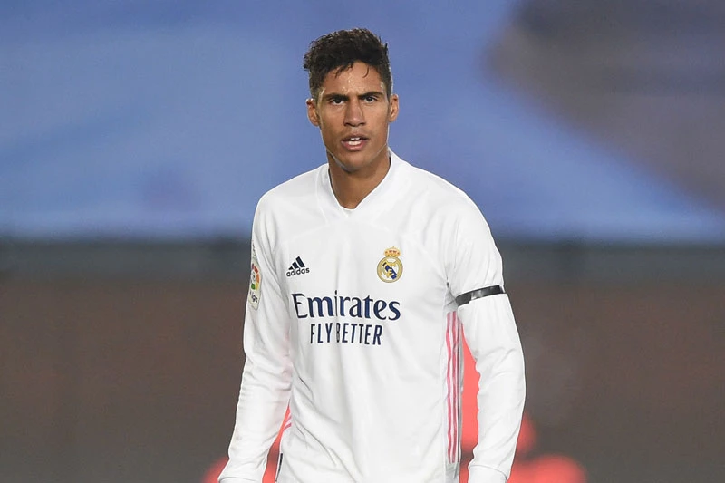 Trung vệ: Raphael Varane (Real Madrid).