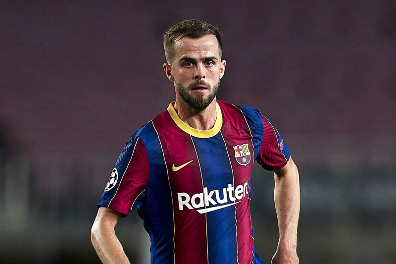 Tiền vệ: Miralem Pjanic (Barcelona).