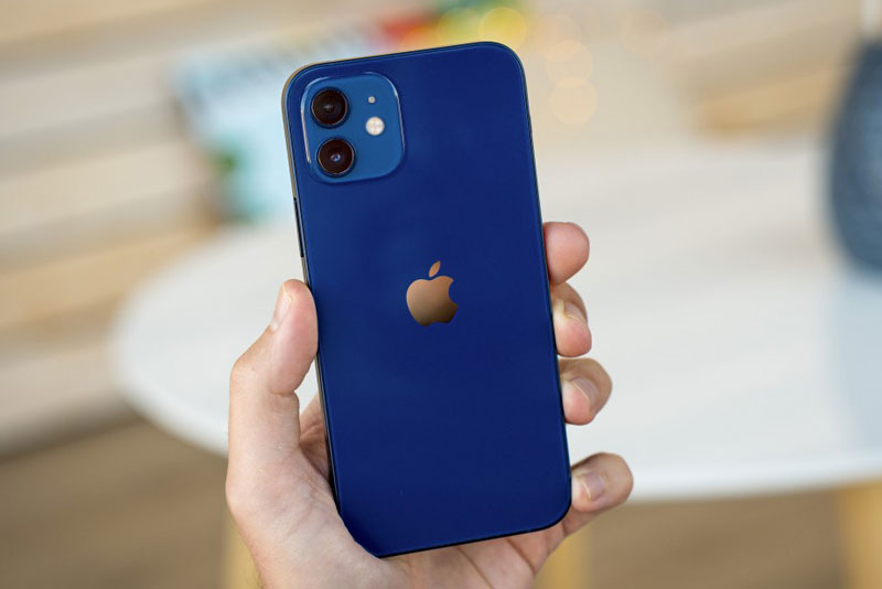 iPhone 12 giảm giá hấp dẫn tại Việt Nam