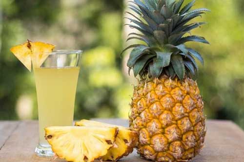 Làm siro từ quả dứa trị ho cho con, bé chơi cả ngày mẹ chẳng lo viêm