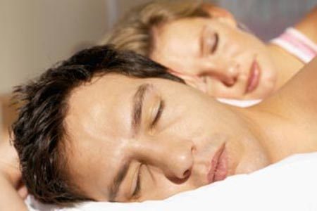 Tại sao chúng ta đổ mồ hôi trong khi ngủ?