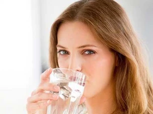 Những thói quen nhỏ vô tình rước bệnh sỏi thận vào người