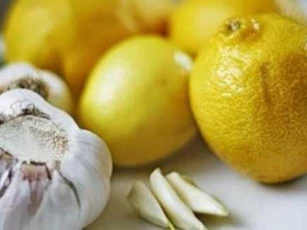 Tuyệt chiêu giảm mỡ bụng nhờ hỗn hợp chanh tỏi