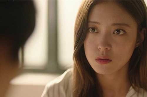 Tháng nào cũng đưa cho chị chồng 15 triệu đồng nhưng mâm cơm chỉ toàn món đạm bạc, cho đến ngày chồng tôi bị thất nghiệp thì sự thật phơi bày