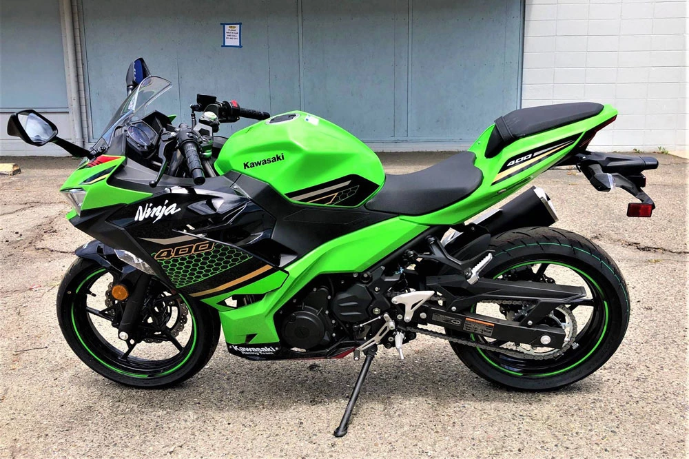 3. Kawasaki Ninja 400.