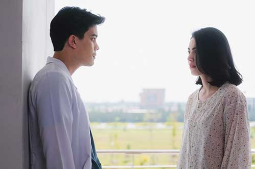 Bị chồng chê "cả người đầy mùi hành tỏi", vỏn vẹn 1 tháng sau ly hôn cô vợ "sốc ngất" khi có người đàn ông lạ mặt tìm đến tiết lộ bí mật "không tưởng"