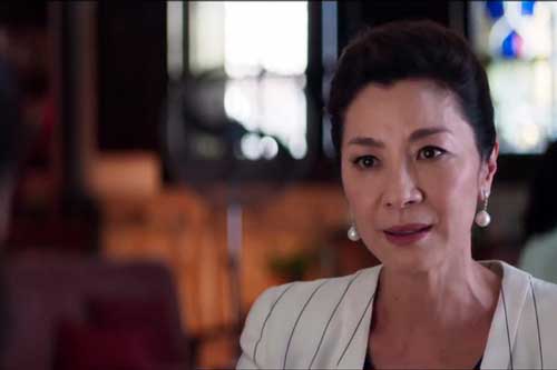 Trong ngày gặp gỡ hai bên thông gia lần đầu, mẹ chồng tương lai đã đưa tôi đến bãi cỏ và van nài làm một hành động đáng sợ