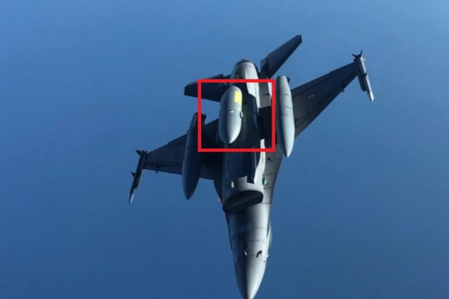 Hệ thống tác chiến điện tử EHPOD trên tiêm kích F-16 của Thổ Nhĩ Kỳ. Ảnh: Avia-pro.