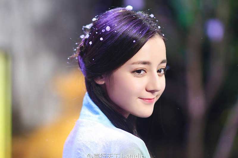 Top 10 mỹ nhân Hoa Ngữ được yêu thích nhất năm 2020: Angelababy vắng mặt nhưng nhìn vị trí của Dương Mịch mới ‘sốc’