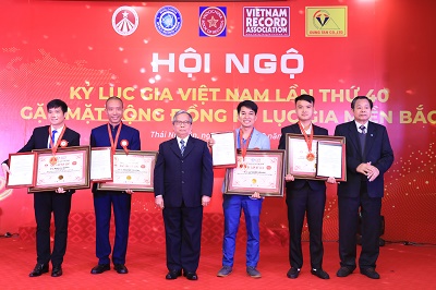 8 hạng mục kỷ lục mới được trao tại Hội ngộ Kỷ lục gia Việt Nam lần thứ 40