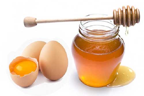 Bí quyết 'trẻ mãi không già' chỉ với lòng trắng trứng gà, mật ong