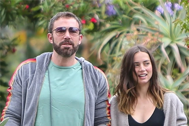 Ben Affleck và Ana de Armas.