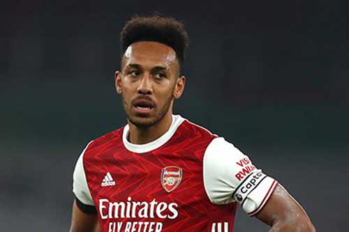 Aubameyang lại 'tàng hình', Arsenal thua Tottenham cũng đáng