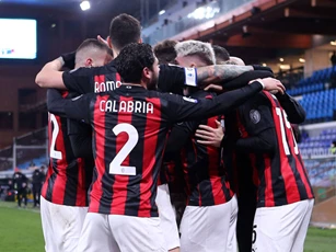 Serie A: AC Milan củng cố vững chắc ngôi đầu bảng