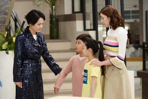 Mẹ chồng “xây tổ ấm” cho con dâu sau 8 năm lẻ bóng