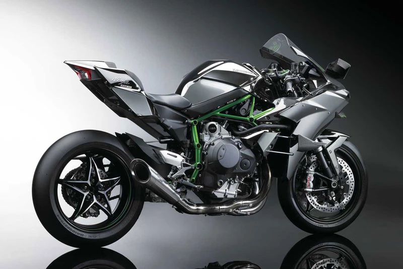 3. Kawasaki Ninja H2R (giá: 55.500 USD).