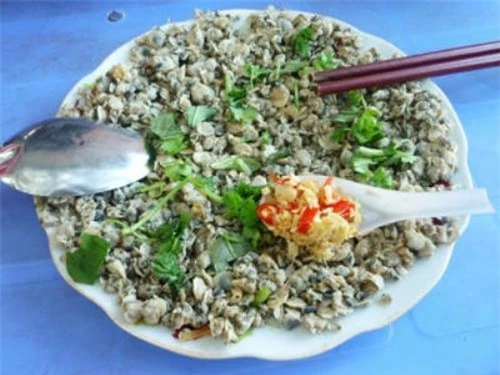 nhung-mon-dac-san-quang-tri-dung-nen-bo-lo-giadinhvietnam.com 5