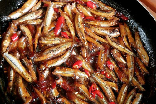 Cách làm cá cơm kho tiêu đường thốt nốt cực hao cơm 