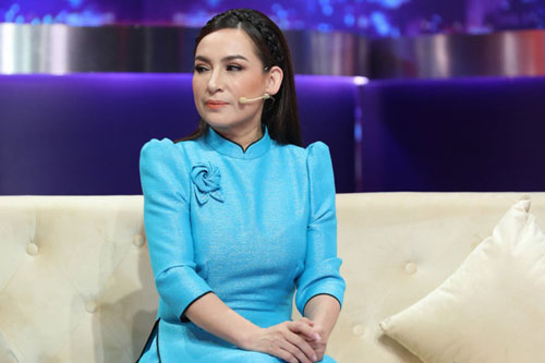 Phi Nhung trải lòng về món nợ với Trizzie Phương Trinh, cả đời trả không hết