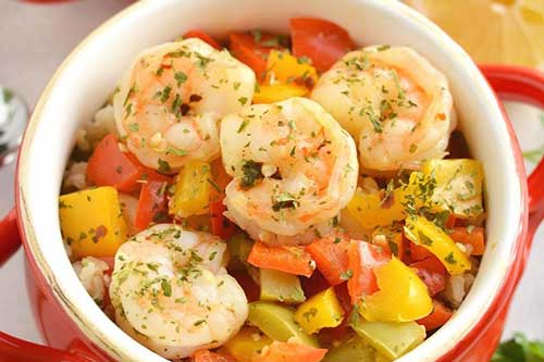 Món tôm xào ớt chuông đầy đủ dinh dưỡng đổi vị cho cả nhà