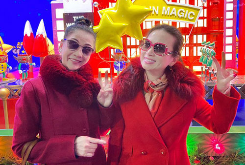 Hà Phương đón Giáng sinh sớm cùng nghệ sĩ Thu Tuyết