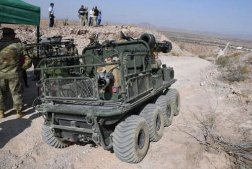 Mỹ lần đầu trang bị robot chiến đấu hạng nặng