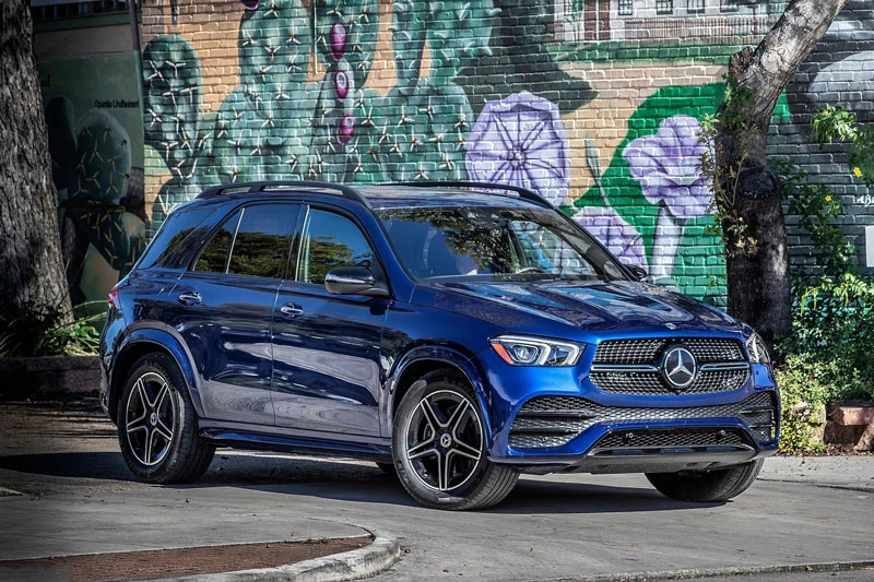 =1. Mercedes-Benz GLE 2020 (điểm an toàn: 9,8/10).