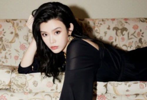 Siêu mẫu Hề Mộng Dao lấy lại thần thái đỉnh cao, hé lộ cuộc sống hôn nhân