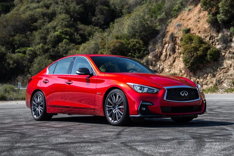 3. Infiniti Q50 Red Sport 400.