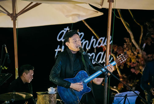 Chí Tài miệt mài làm việc những ngày cuối đời